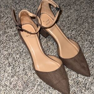 A New Day Women's Dark Brown Pointed Heels